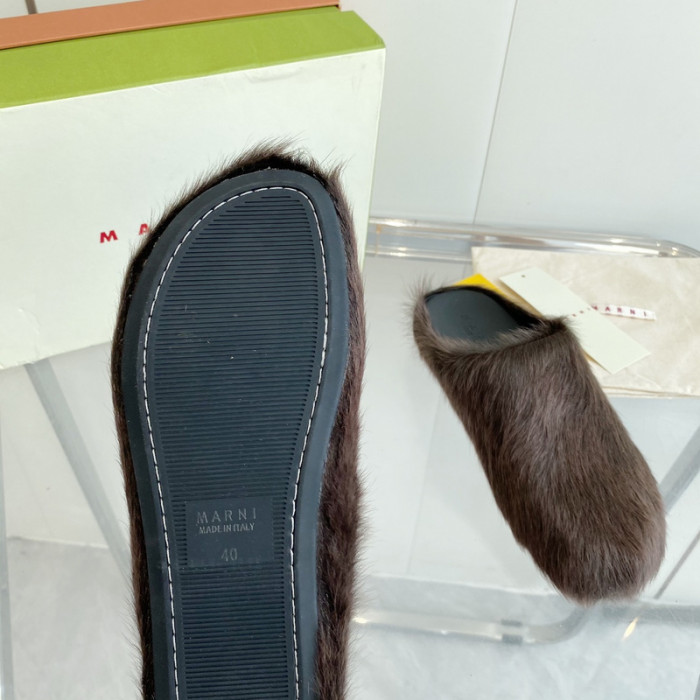 Ma*n1 calf hair slippers