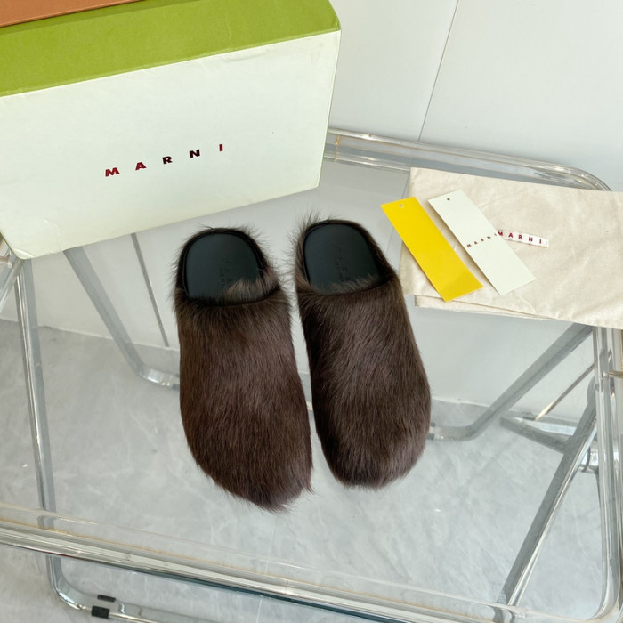 Ma*n1 calf hair slippers